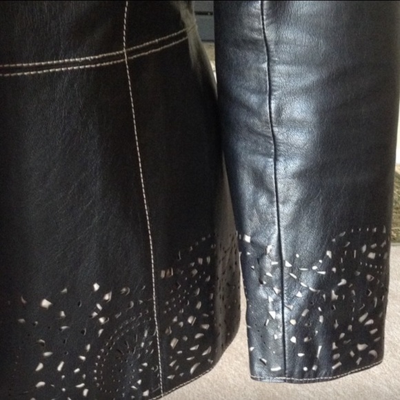 Classiques Black Leather Jacket From Nordstrom - Picture 6 of 8